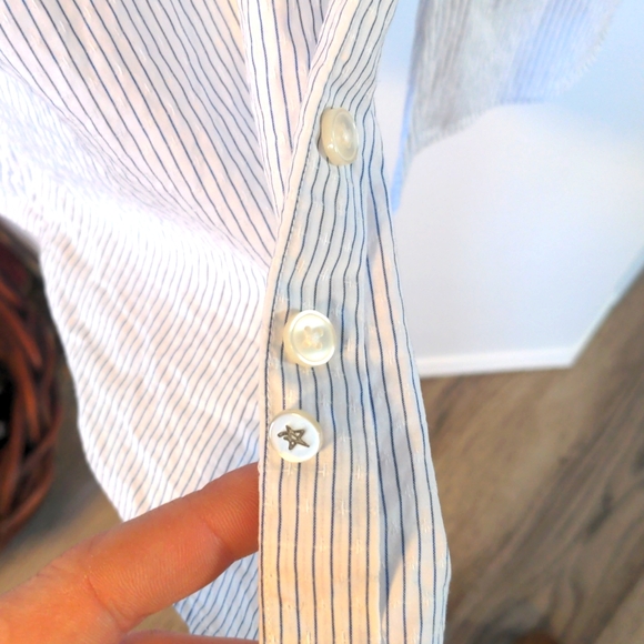 John Varvatos dress shirt, regular fit, 32/33, 15.5, white, blue stripes - Picture 4 of 6